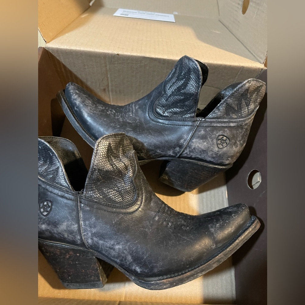 Ariat Womens Ankle Boots